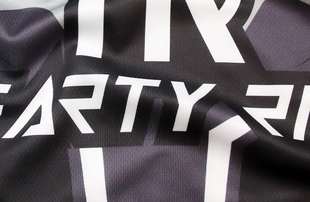 HR HE-9019 1000x650 02